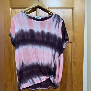 Ginger G Twist Front T Shirt